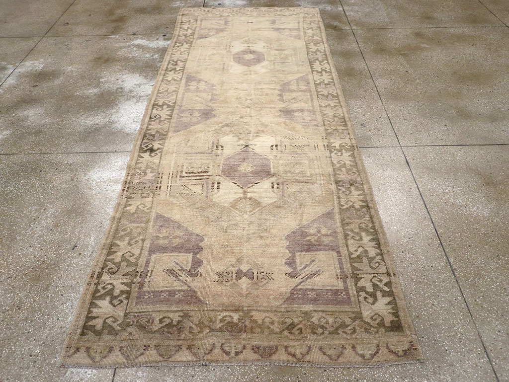 Vintage Turkish Anatolian Wide Gallery Runner, No.32324 - Gsblank