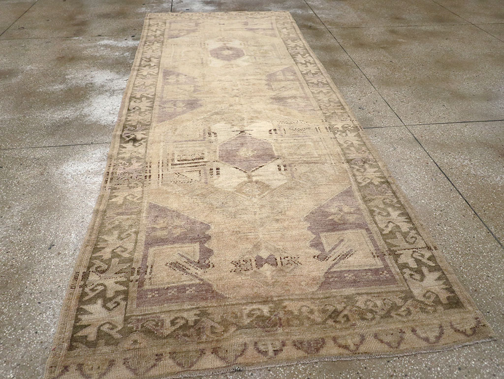 Vintage Turkish Anatolian Wide Gallery Runner, No.32324 - Gsblank