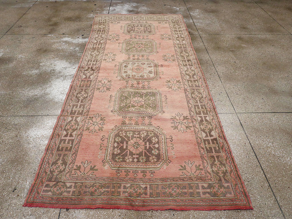 Vintage Turkish Oushak Gallery Rug, No.32327 - Gsblank
