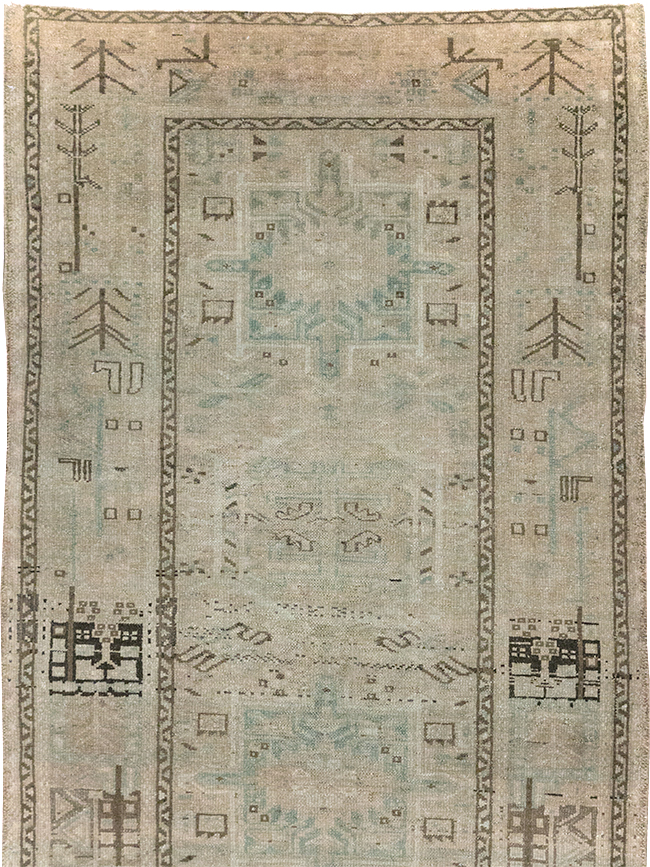 Vintage Persian Karajeh Rug, No.32331 - Gsblank