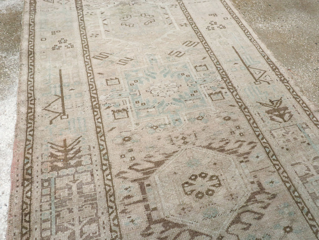 Vintage Persian Karajeh Rug, No.32331 - Gsblank