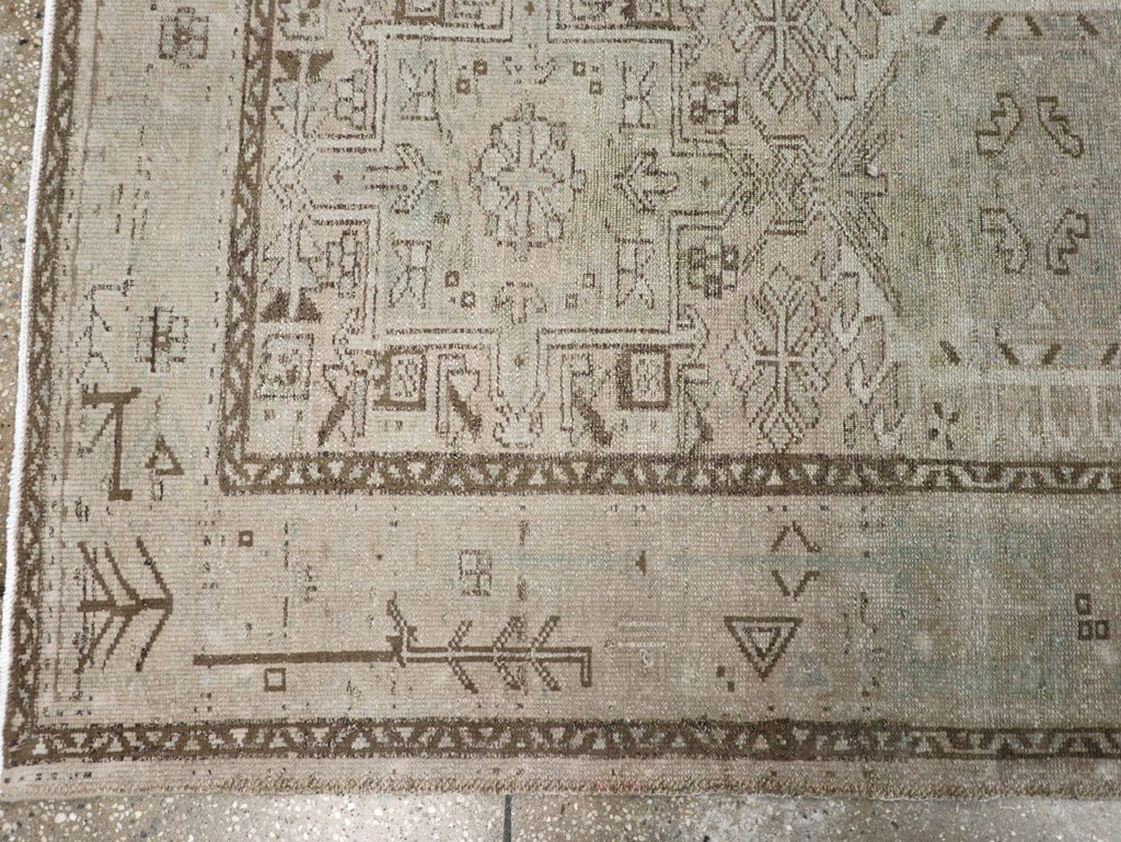 Vintage Persian Karajeh Rug, No.32331 - Gsblank