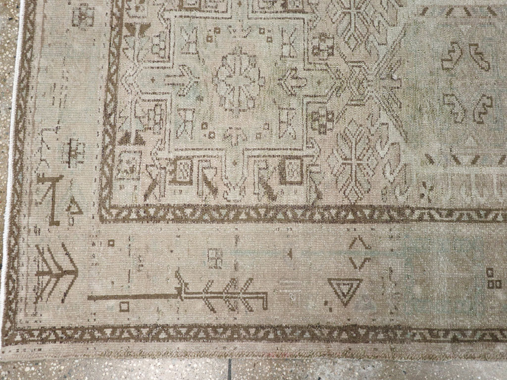Vintage Persian Karajeh Rug, No.32331 - Gsblank
