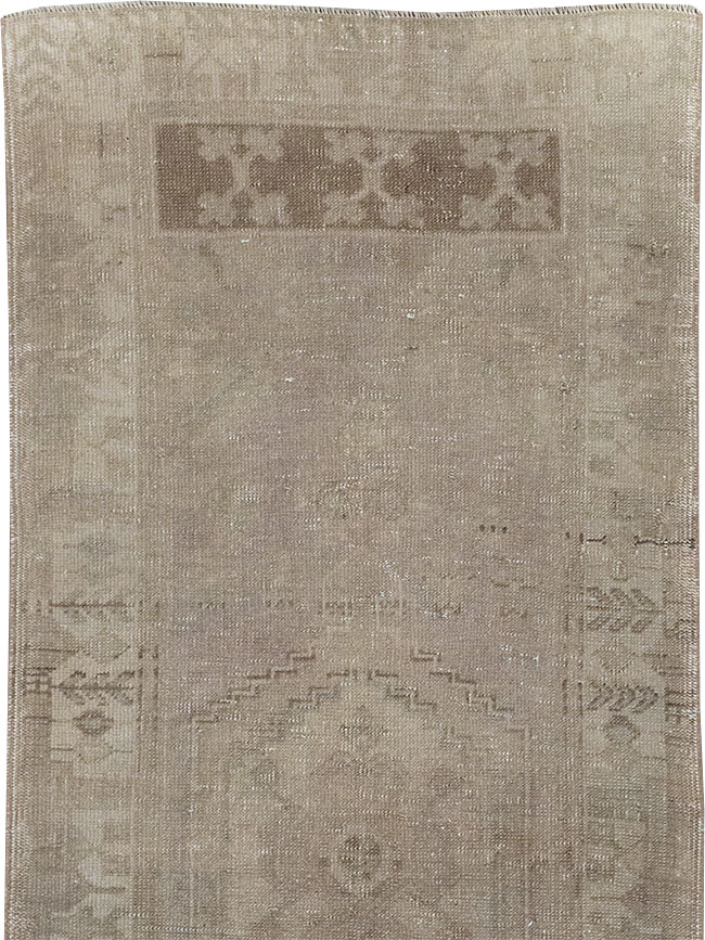Vintage Turkish Anatolian Runner, No.32332 - Gsblank