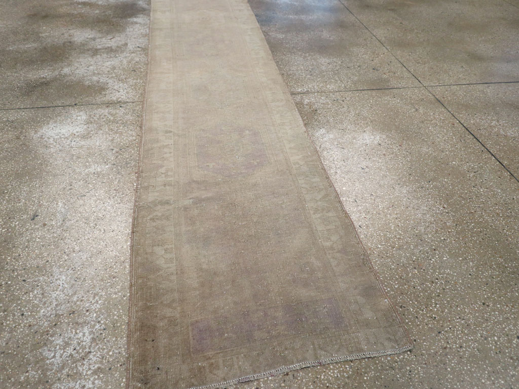 Vintage Turkish Anatolian Runner, No.32332 - Gsblank