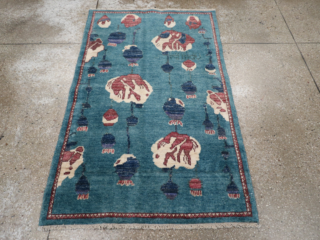 Modern Turkish Pictorial Throw Rug, No.32339 - Gsblank