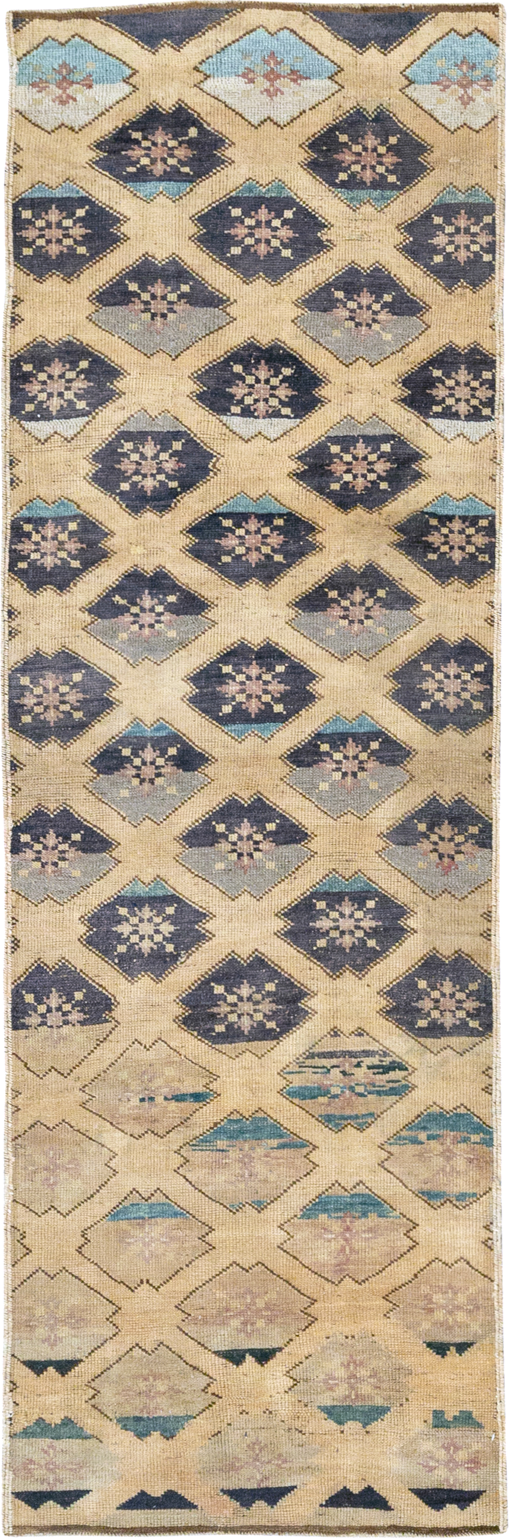 Vintage Turkish Anatolian Runner, No.32346 - Gsblank