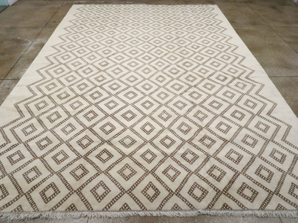 Modern Moroccan Room Size Carpet, No.32349 - Gsblank
