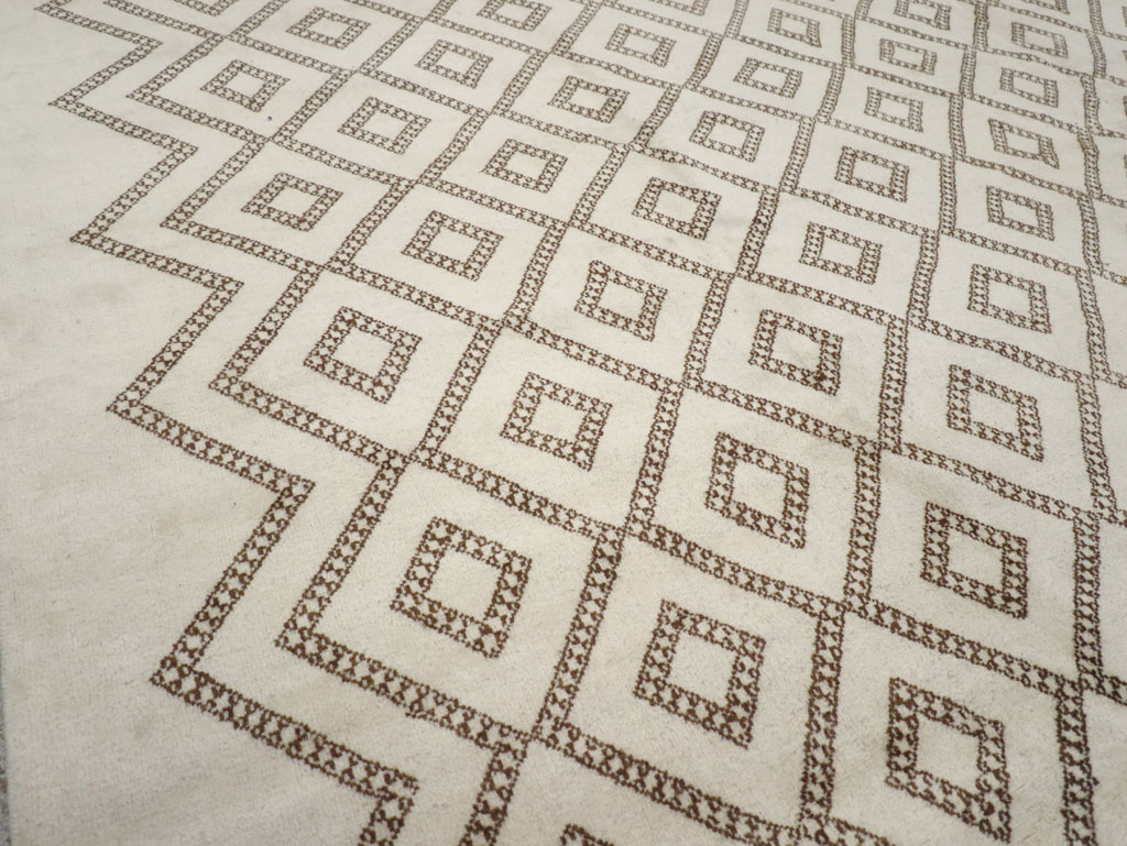 Modern Moroccan Room Size Carpet, No.32349 - Gsblank