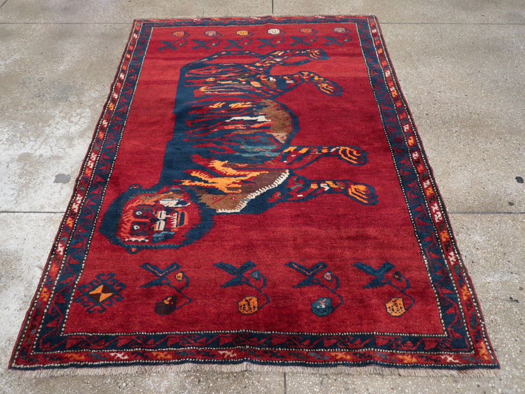 Antique Caucasian Karabagh Pictorial Accent Rug, No.32356 - Gsblank