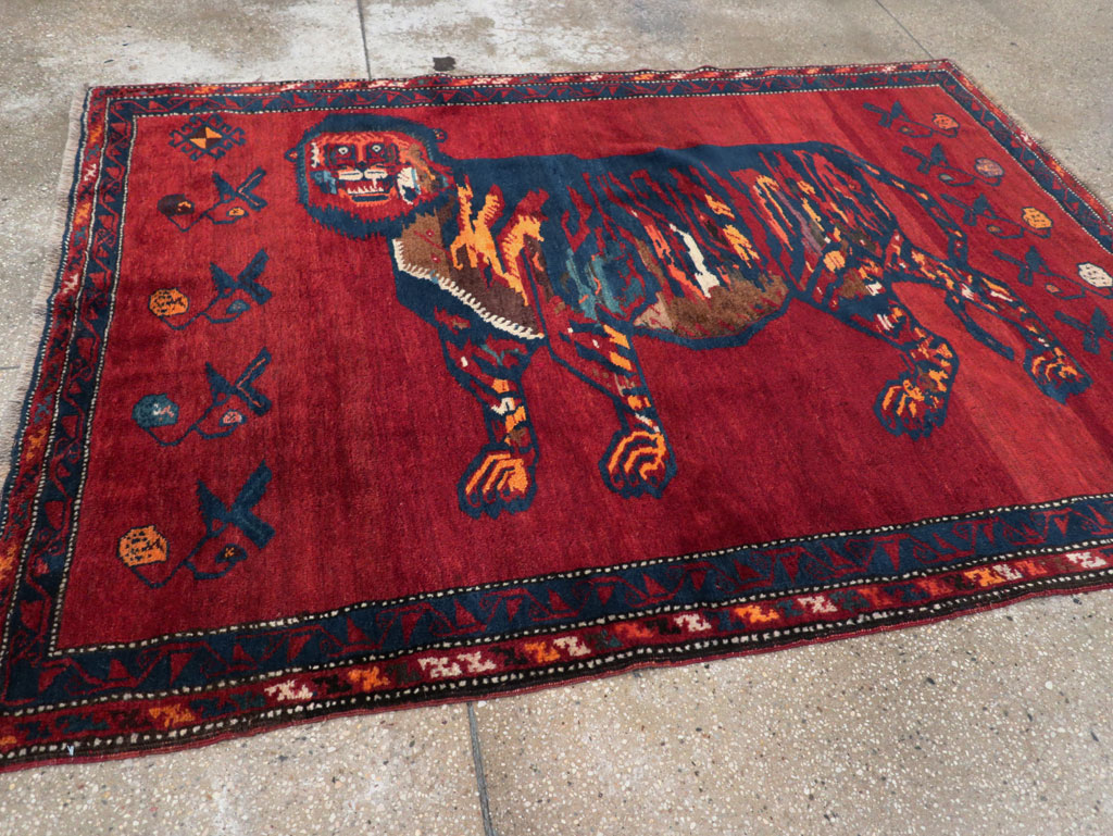 Antique Caucasian Karabagh Pictorial Accent Rug, No.32356 - Gsblank