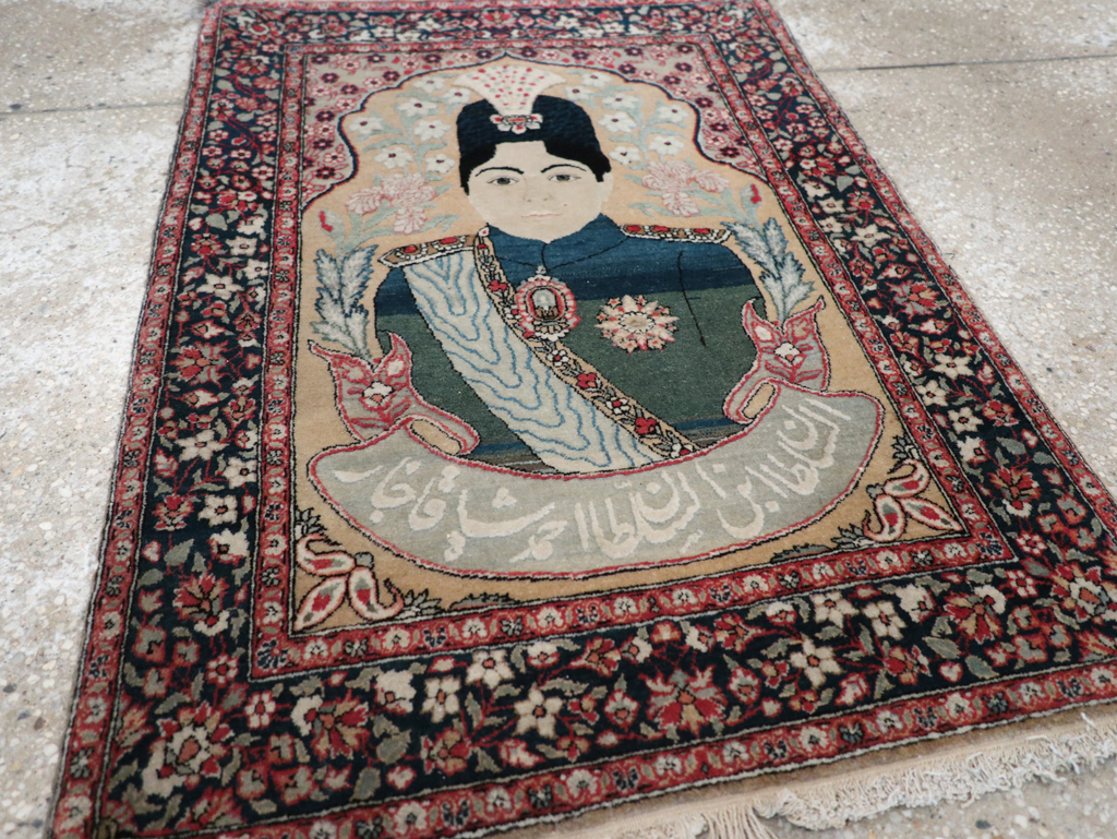 Antique Persian Pictorial Mohtasham Kashan Throw Rug, No.32361 - Gsblank
