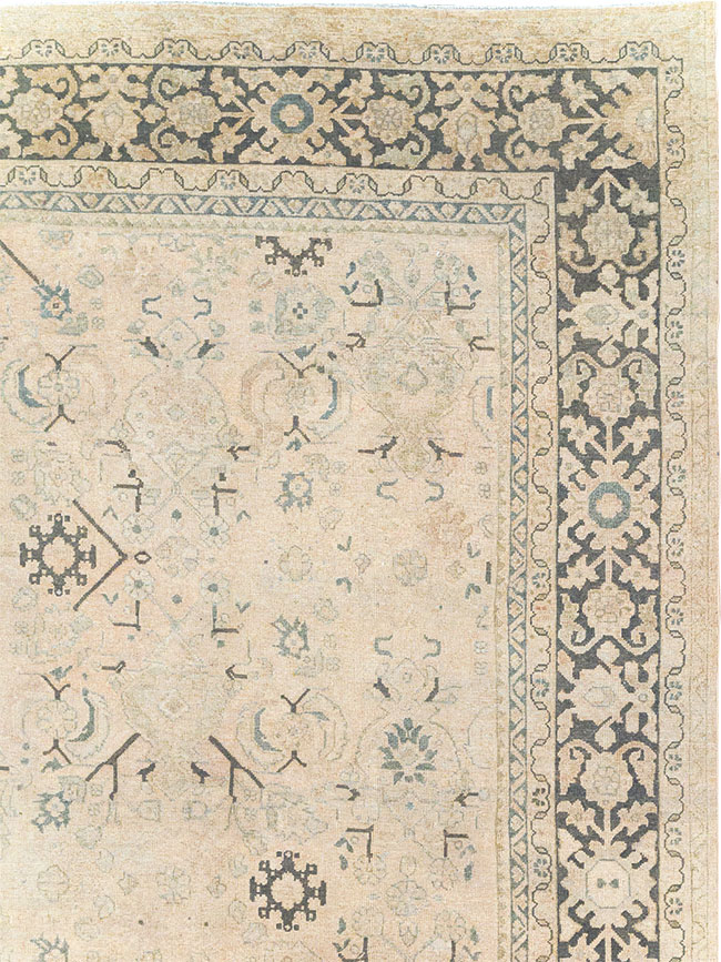 Vintage Persian Mahal Room Size Carpet, No.32366 - Gsblank