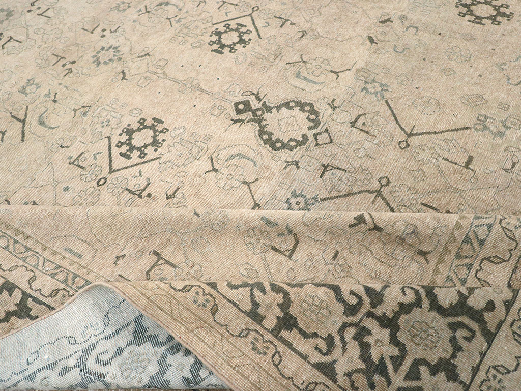 Vintage Persian Mahal Room Size Carpet, No.32366 - Gsblank