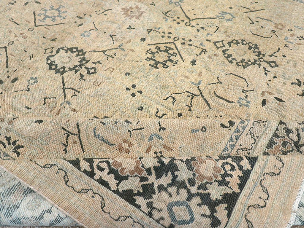 Vintage Persian Mahal Room Size Carpet, No.32367 - Gsblank