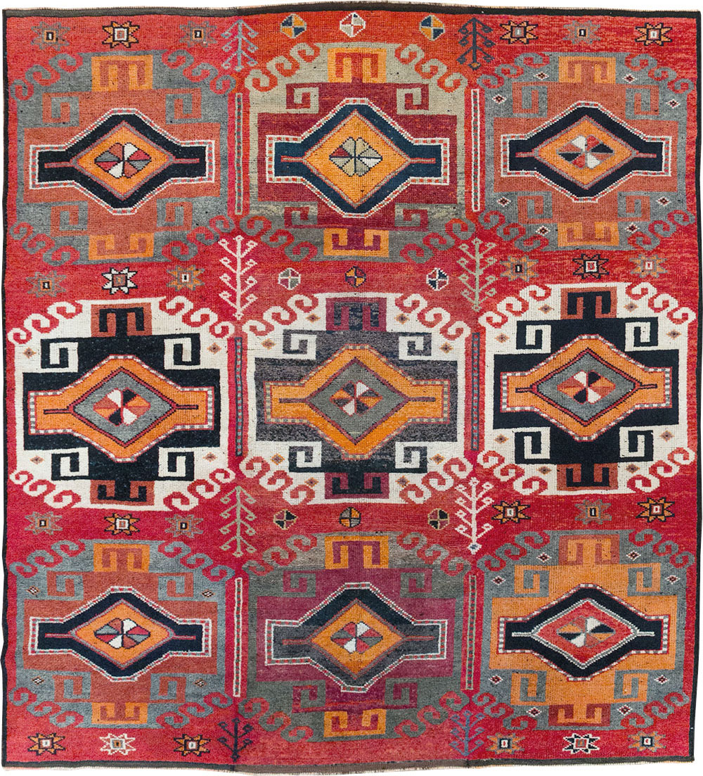 Vintage Turkish Anatolian Square Room Size Carpet, No.32370 - Gsblank