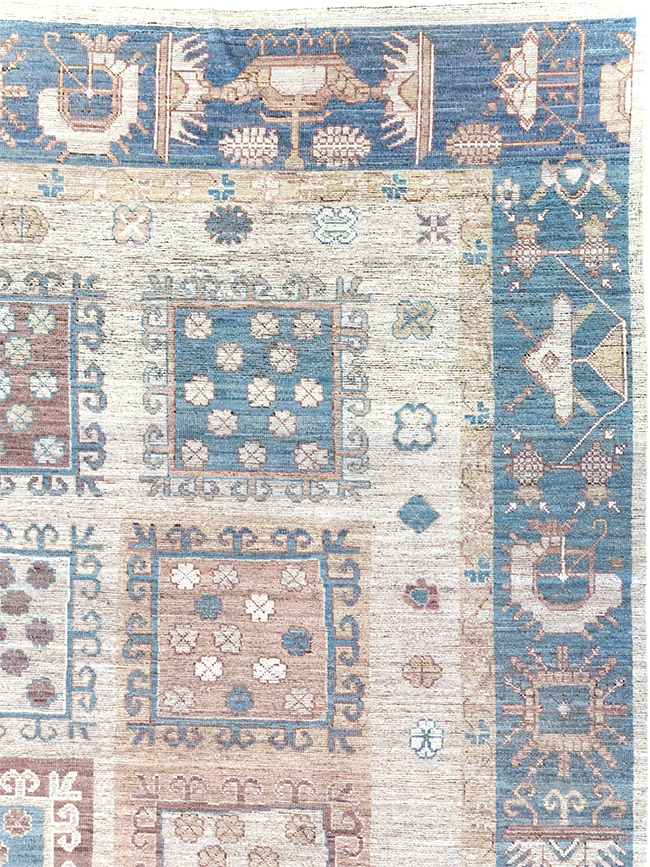 Modern East Turkestan Khotan Room Size Carpet, No.32388 - Gsblank