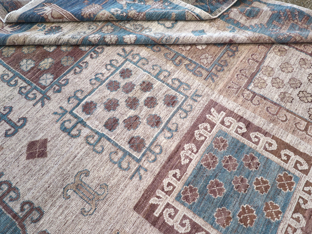 Modern East Turkestan Khotan Room Size Carpet, No.32388 - Gsblank