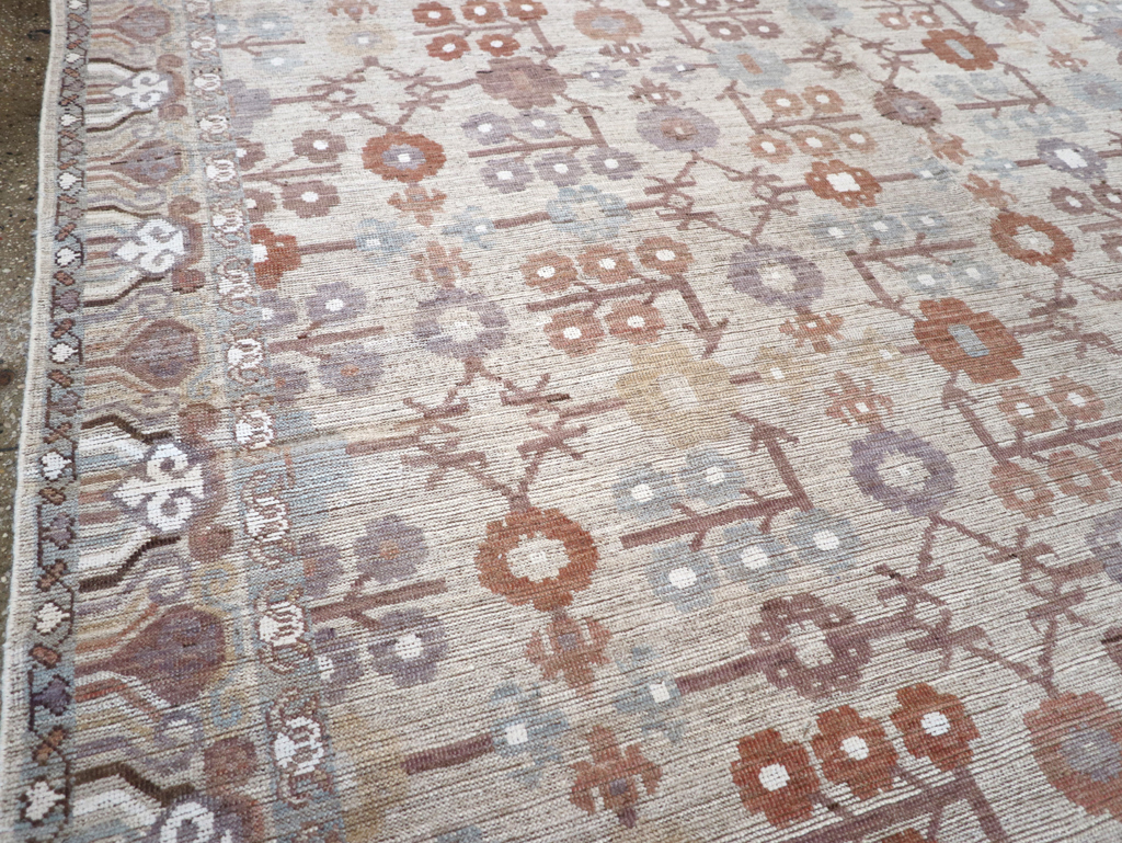 Modern East Turkestan Khotan Room Size Carpet, No.32389 - Gsblank