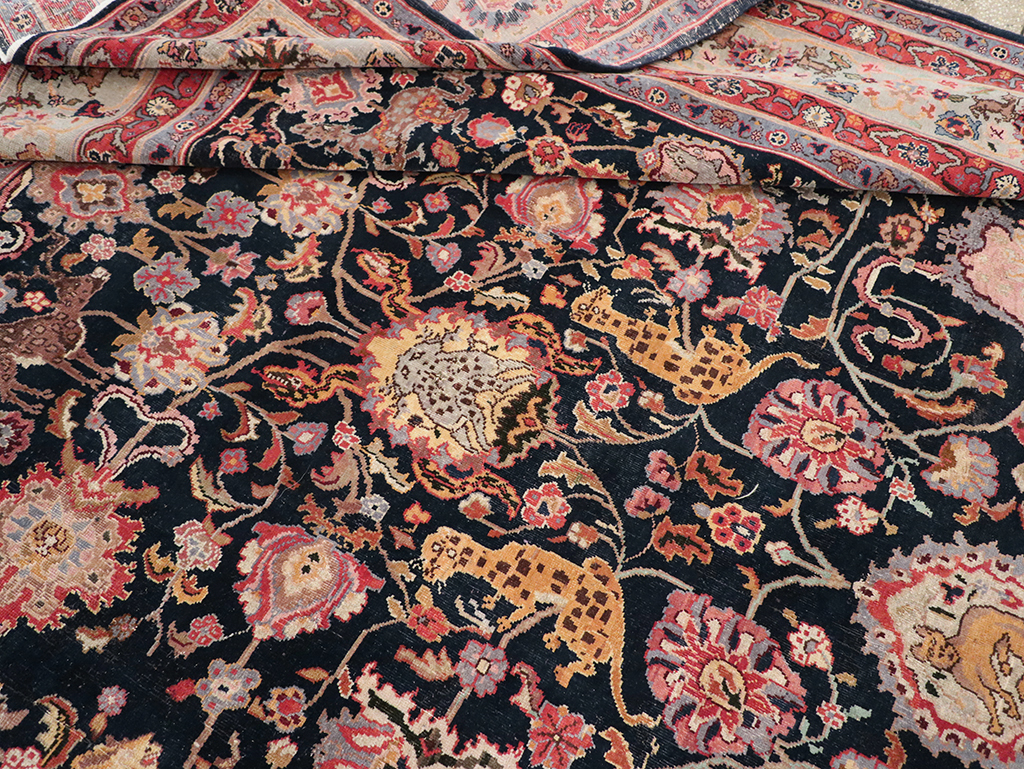 Vintage Turkish Pictorial Room Size Carpet, No.32401 - Gsblank