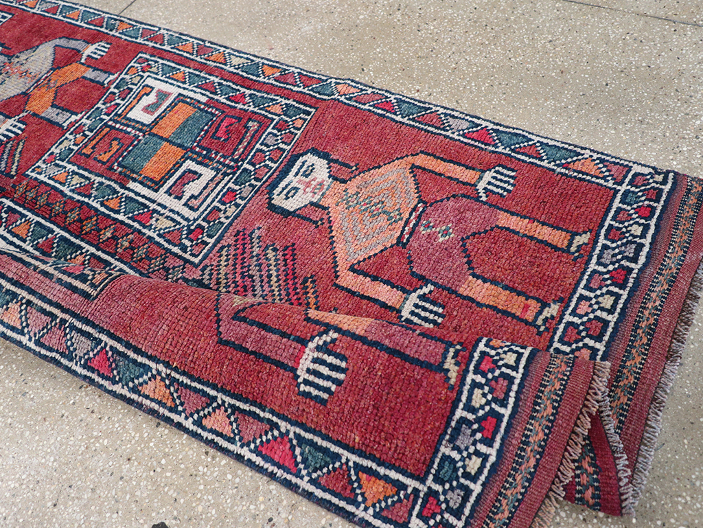 Vintage Turkish Anatolian Pictorial Runner, No.32408 - Gsblank