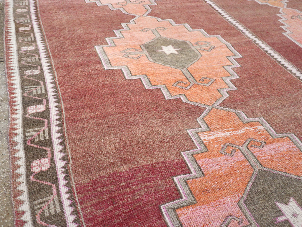 Vintage Turkish Anatolian Room Size Carpet, No.32409 - Gsblank