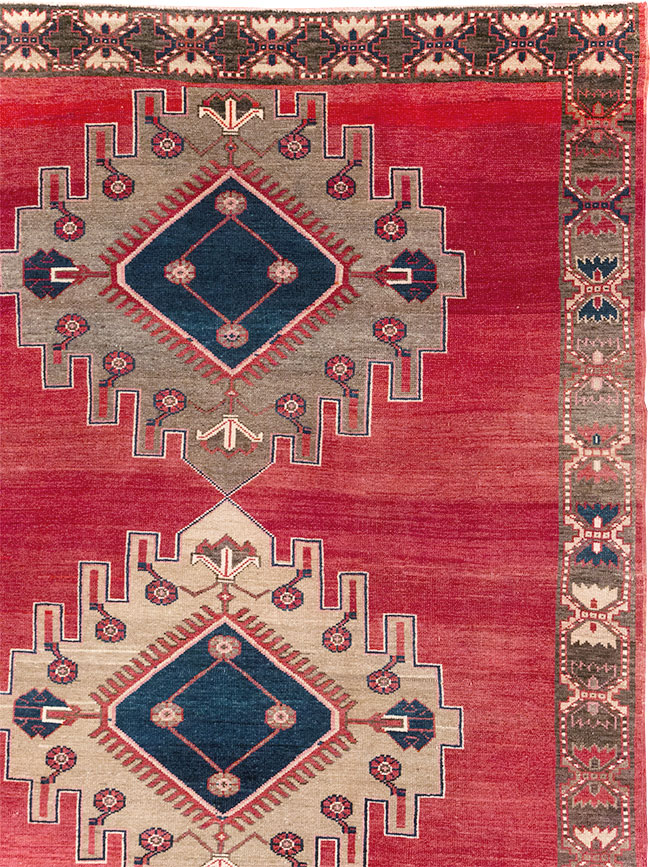 Vintage Turkish Anatolian Room Size Carpet, No.32410 - Gsblank