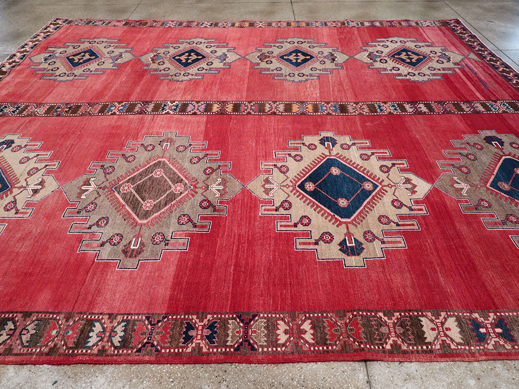 Vintage Turkish Anatolian Room Size Carpet, No.32410 - Gsblank
