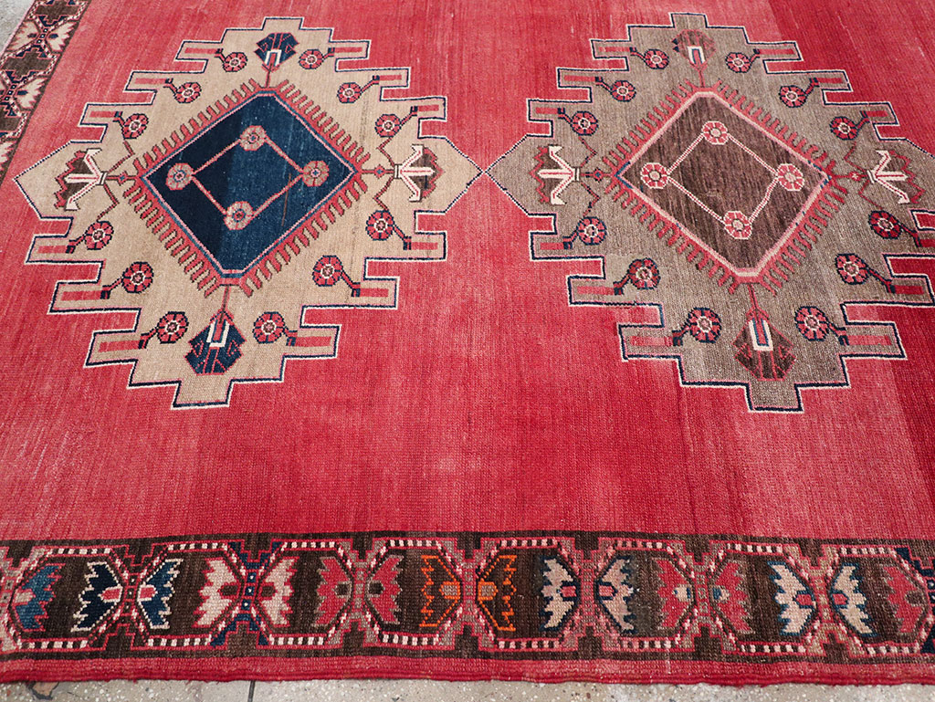 Vintage Turkish Anatolian Room Size Carpet, No.32410 - Gsblank