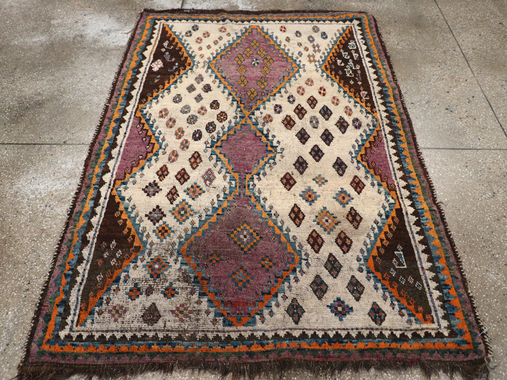 Vintage Persian Gabbeh Rug, No.32413 - Gsblank