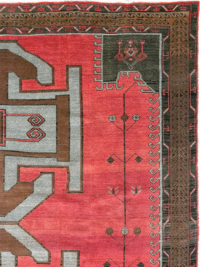 Vintage Turkish Anatolian Tribal Room Size Carpet, No.32419 - Gsblank