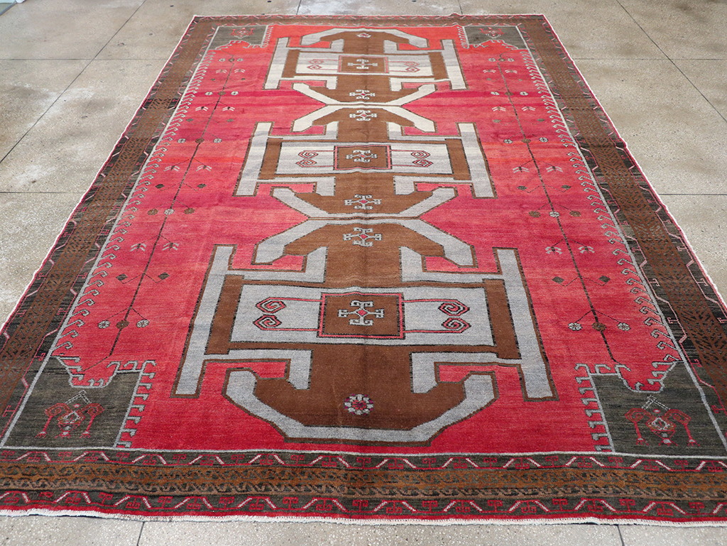 Vintage Turkish Anatolian Tribal Room Size Carpet, No.32419 - Gsblank