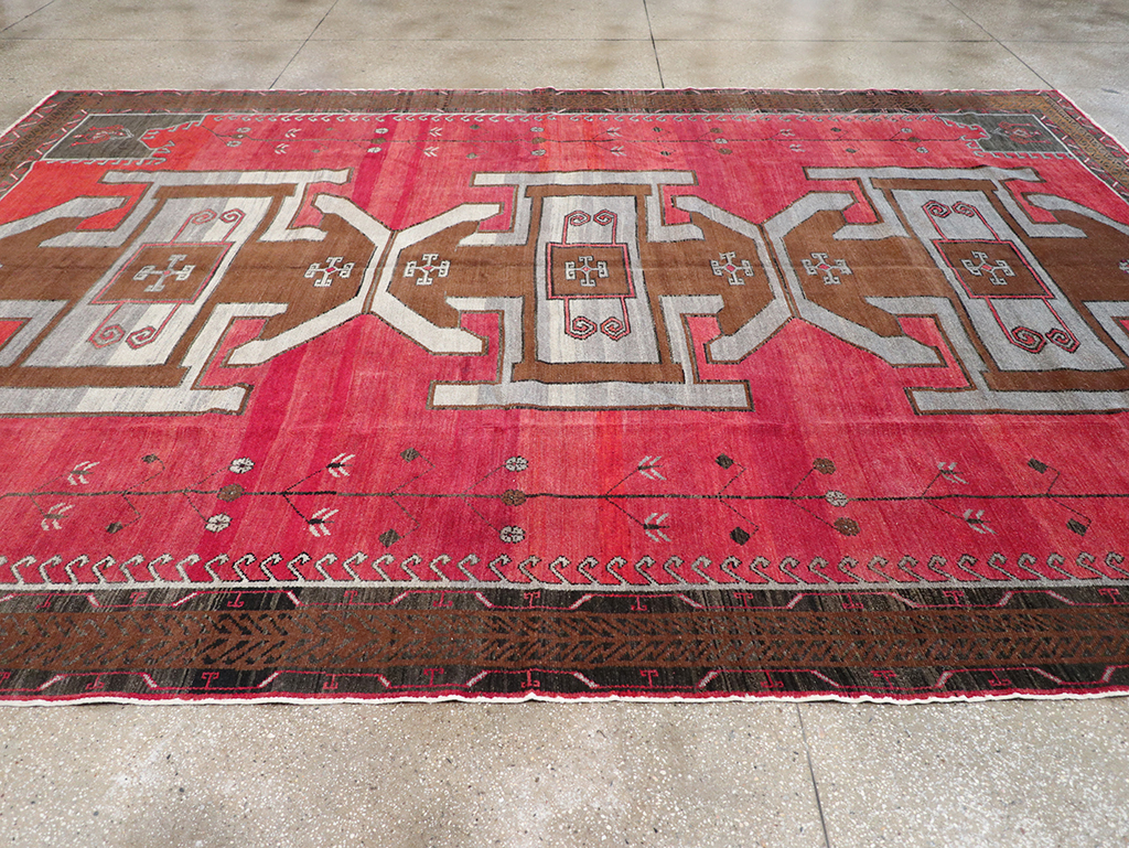Vintage Turkish Anatolian Tribal Room Size Carpet, No.32419 - Gsblank