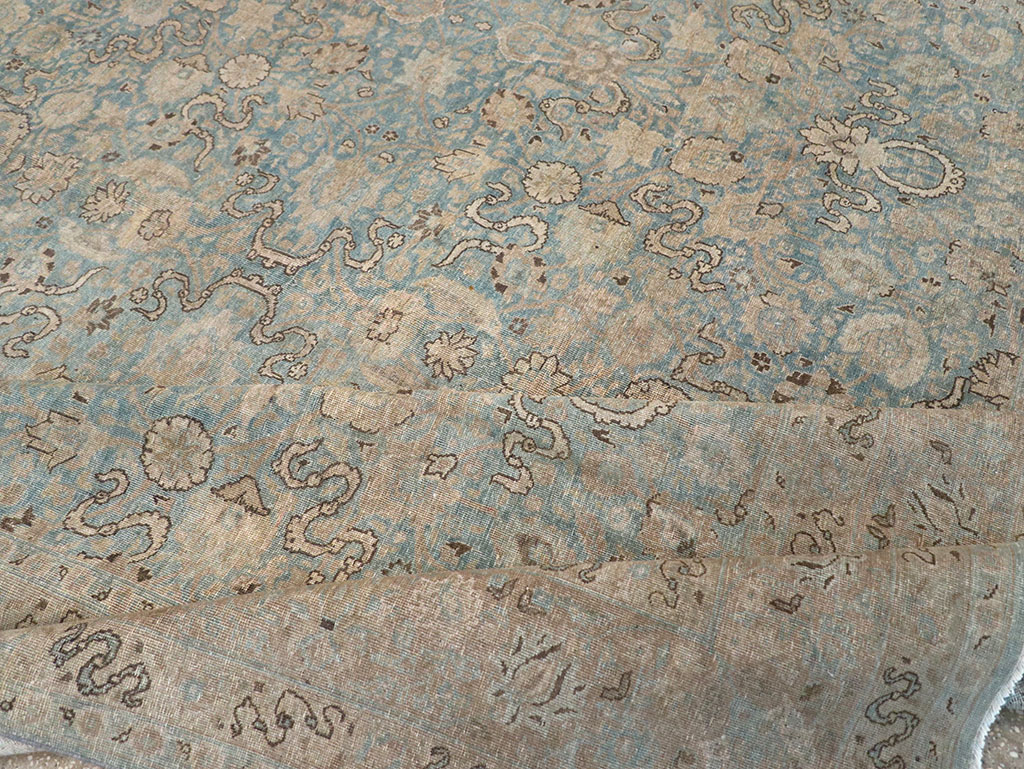 Antique Persian Tabriz Room Size Carpet, No.32422 - Gsblank