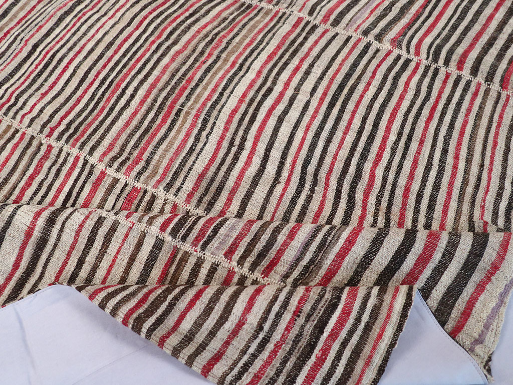 Vintage Persian Flatweave Kilim Accent Rug, No.32432 - Gsblank