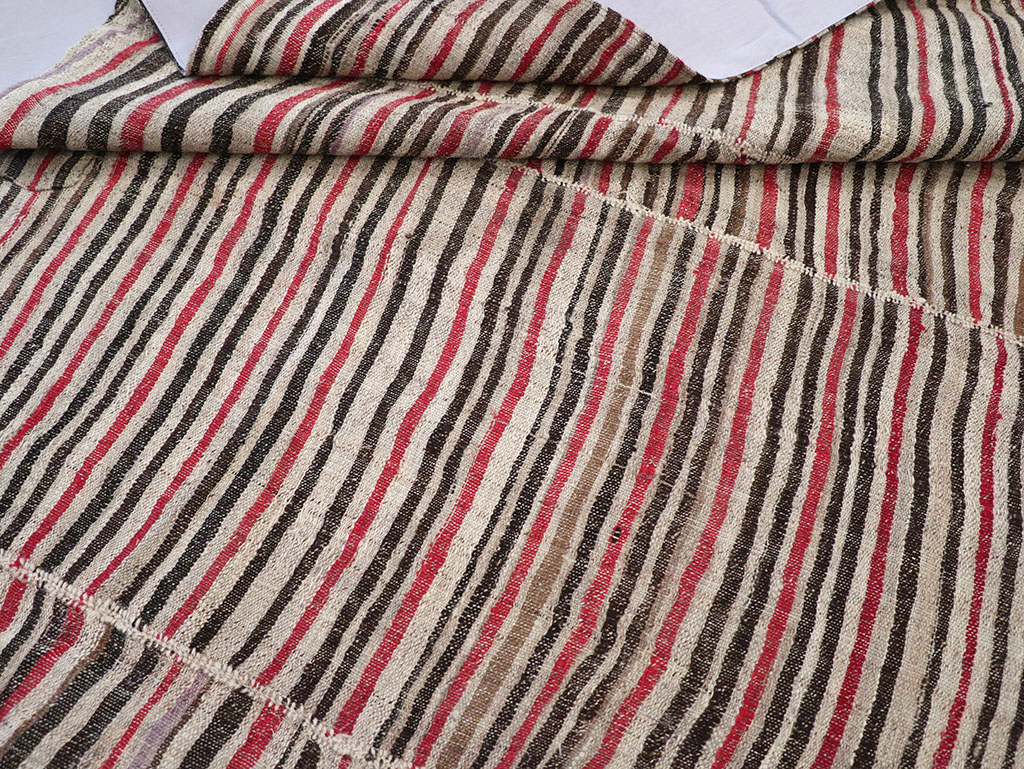 Vintage Persian Flatweave Kilim Accent Rug, No.32432 - Gsblank