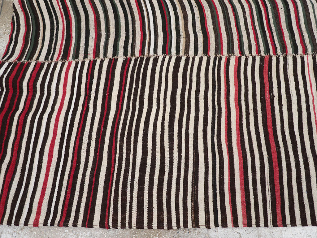 Vintage Persian Flatweave Kilim Accent Rug, No.32439 - Gsblank