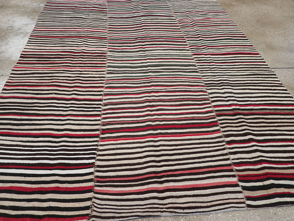 Vintage Persian Flatweave Kilim Accent Rug, No.32439 - Gsblank