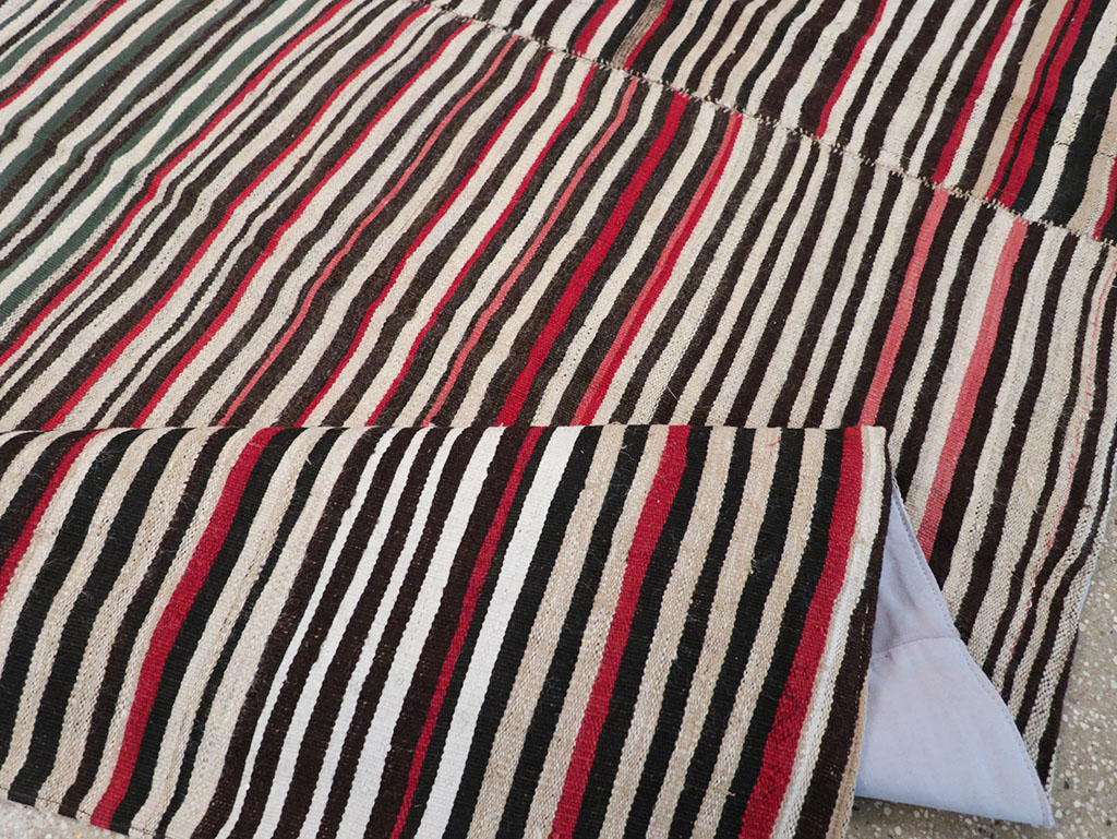 Vintage Persian Flatweave Kilim Accent Rug, No.32439 - Gsblank