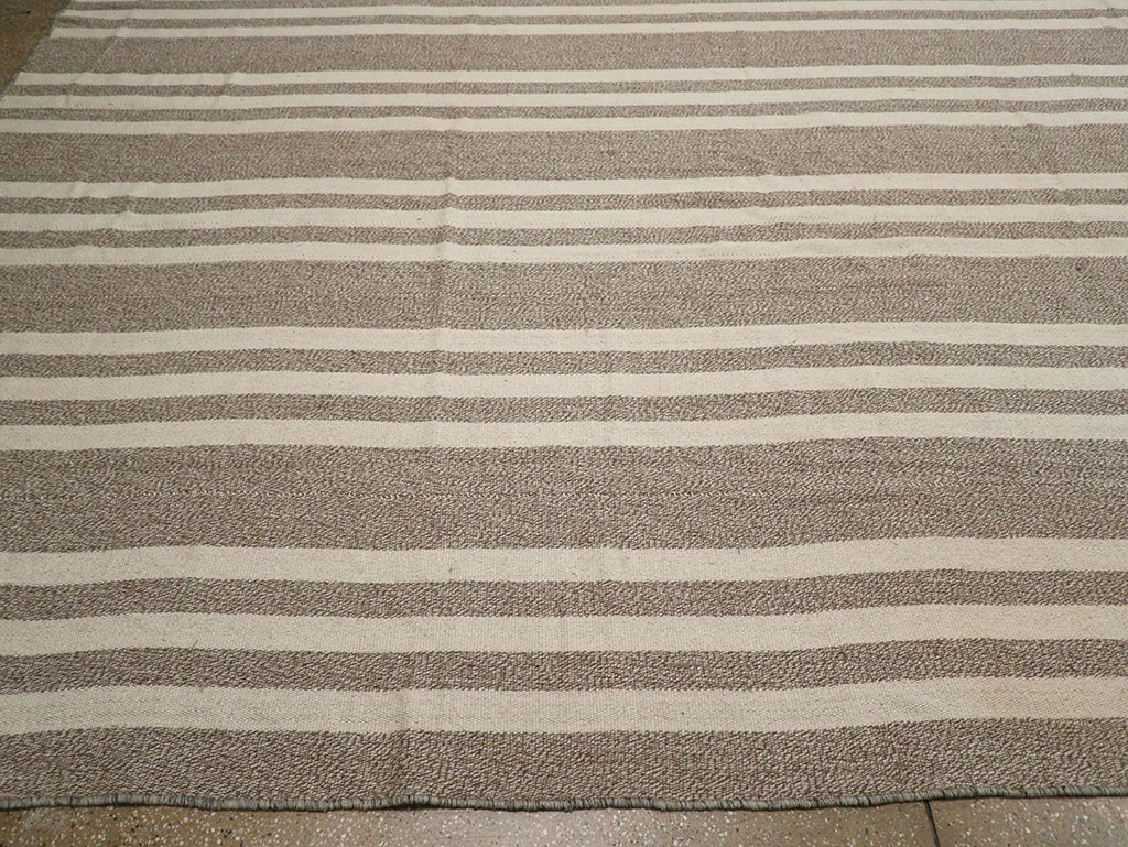 Modern Turkish Flatweave Kilim Large Carpet, No.32443 - Gsblank