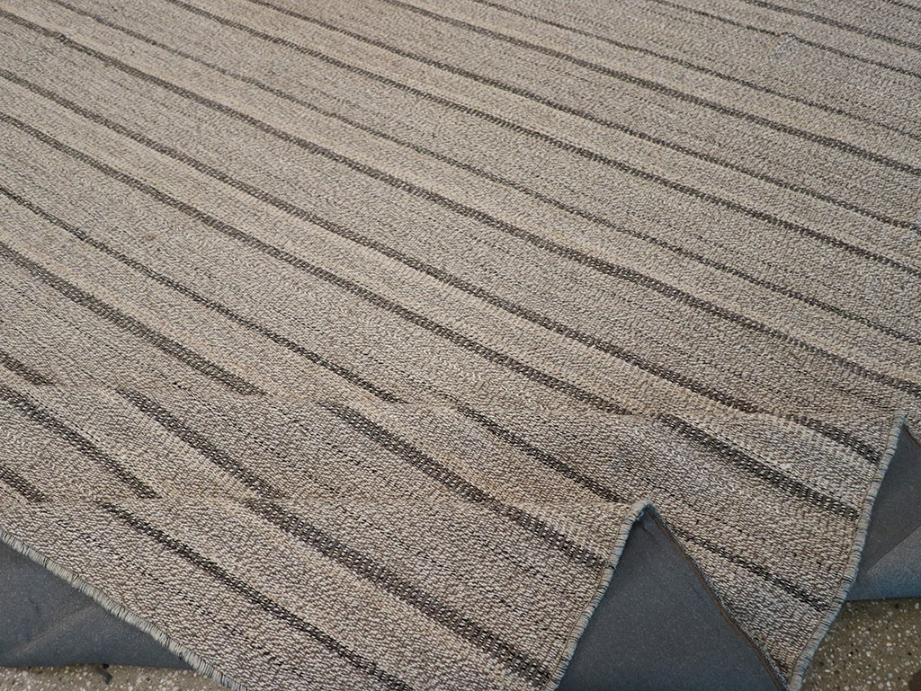 Modern Persian Flatweave Kilim Room Size Carpet, No.32445 - Gsblank