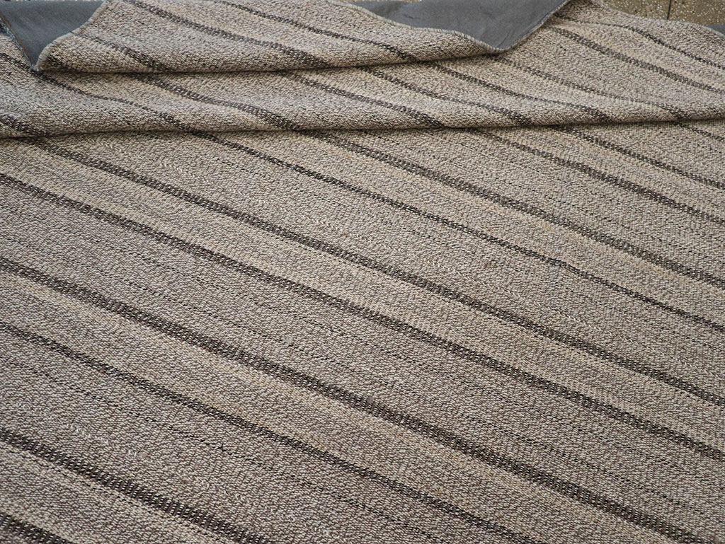 Modern Persian Flatweave Kilim Room Size Carpet, No.32445 - Gsblank