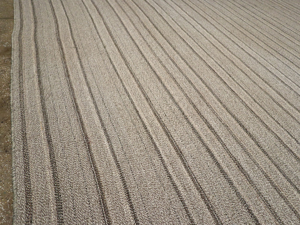 Modern Persian Flatweave Kilim Large Room Size Carpet, No.32446 - Gsblank