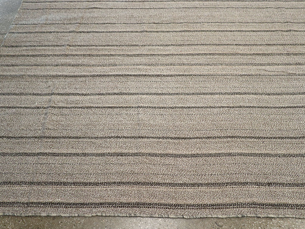 Modern Persian Flatweave Kilim Large Room Size Carpet, No.32446 - Gsblank