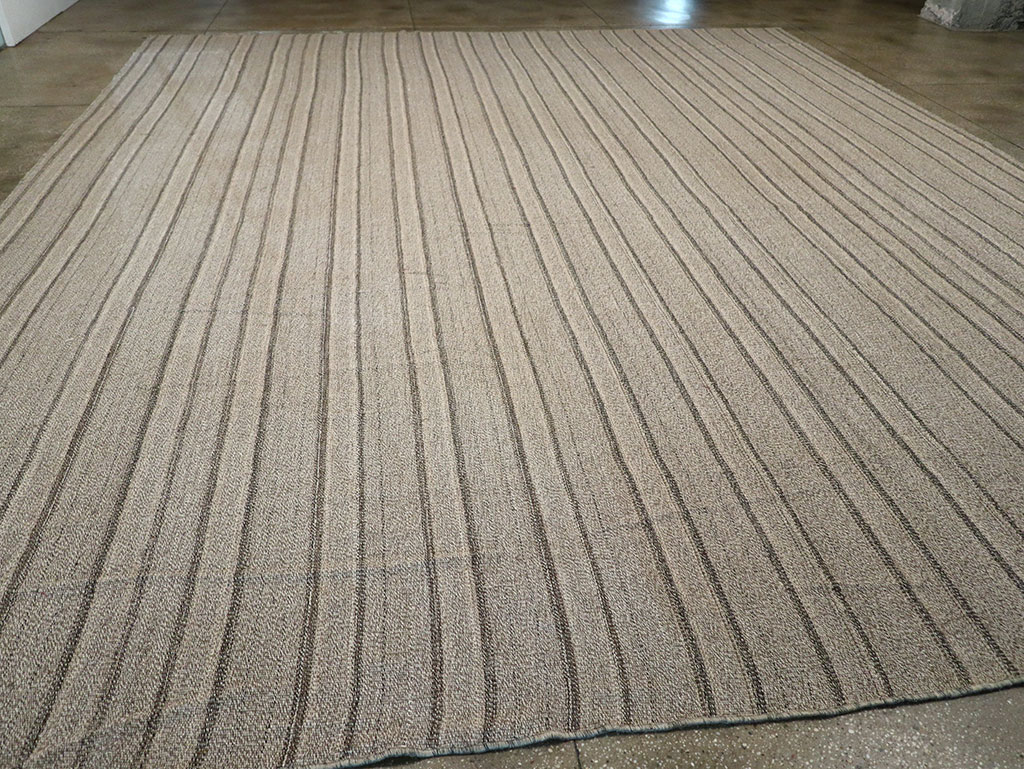 Modern Persian Flatweave Kilim Large Room Size Carpet, No.32446 - Gsblank