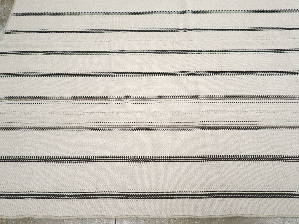 Vintage Persian Flatweave Kilim Room Size Carpet, No.32455 - Gsblank