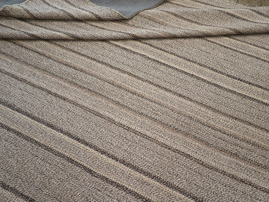 Modern Turkish Flatweave Kilim Room Size Carpet, No.32457 - Gsblank