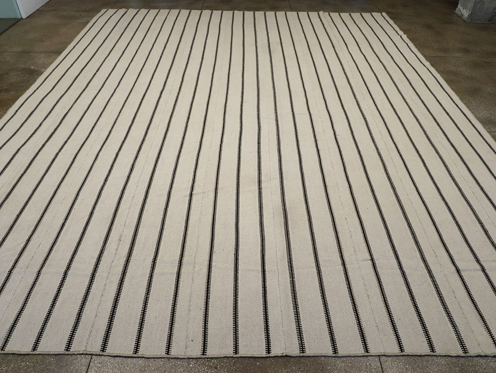 Modern Turkish Flatweave Kilim Large Carpet, No.32460 - Gsblank