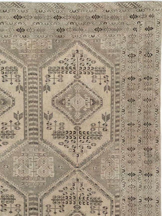 Vintage Persian Afshar Room Size Carpet, No.32468 - Gsblank