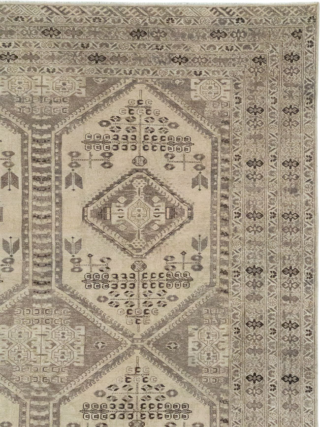 Vintage Persian Afshar Room Size Carpet, No.32468 - Gsblank